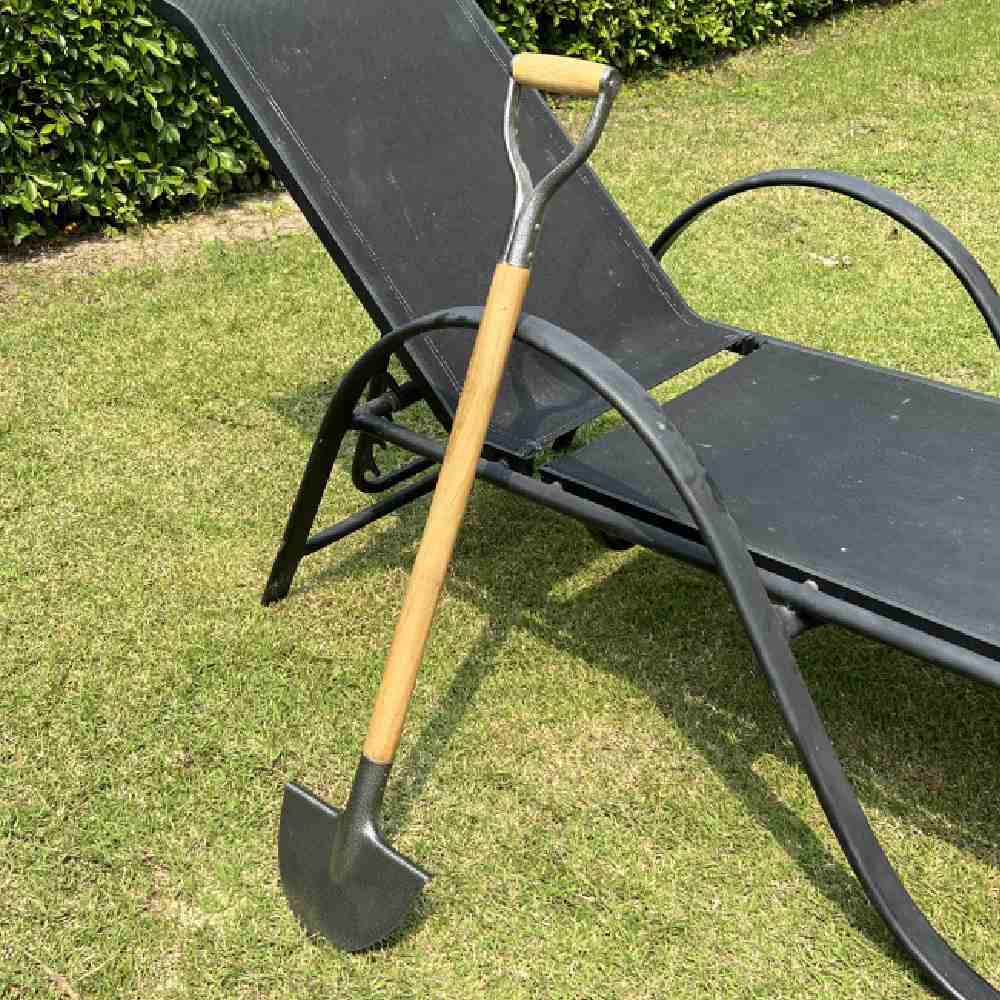 Manual Lawn Edging Tool: image 10